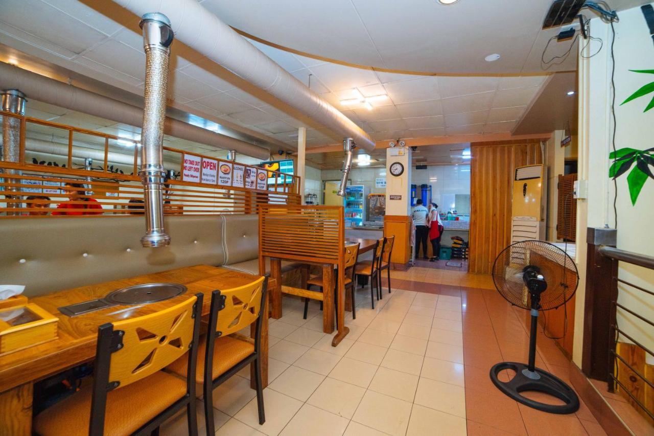 Reddoorz @ Fields Avenue Angeles City Екстериор снимка